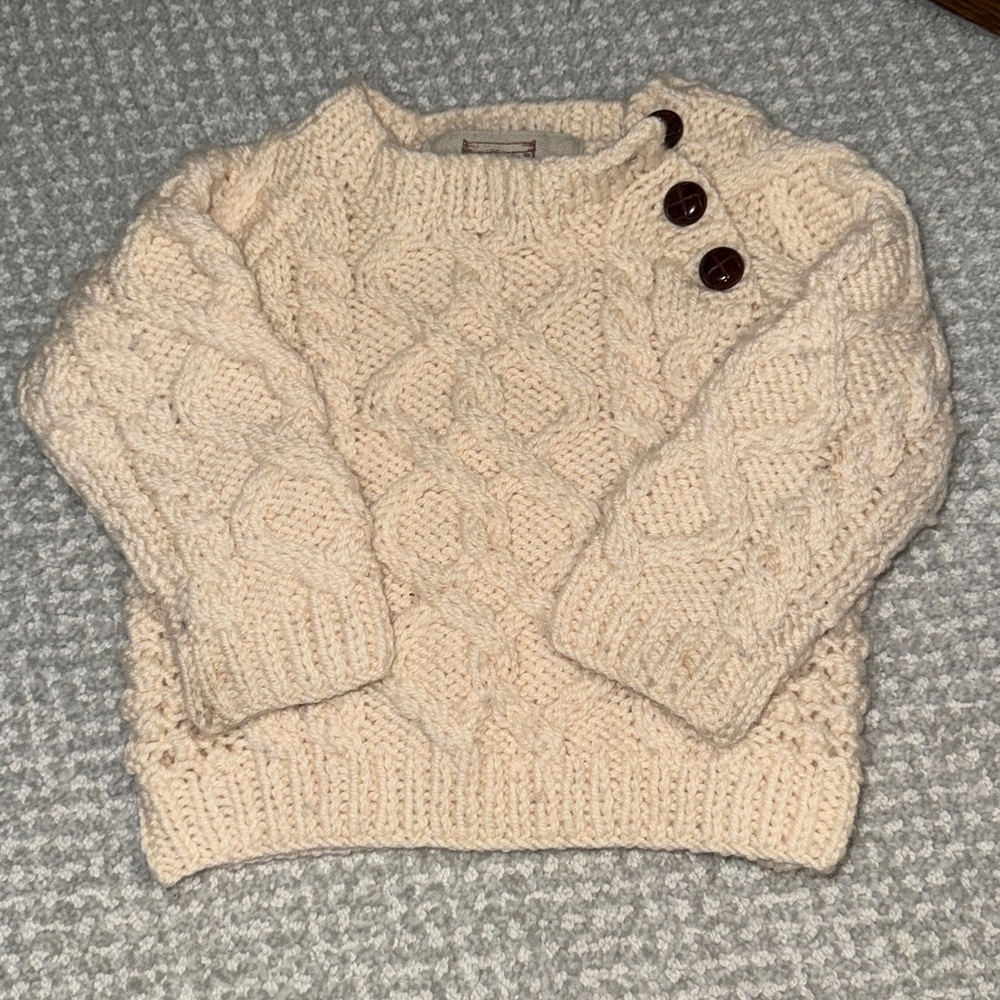 🤍Aran🤍 NWOT Classic Wool Toddler Sweater. Size M. 1-2y Sizing. Adorable and new!